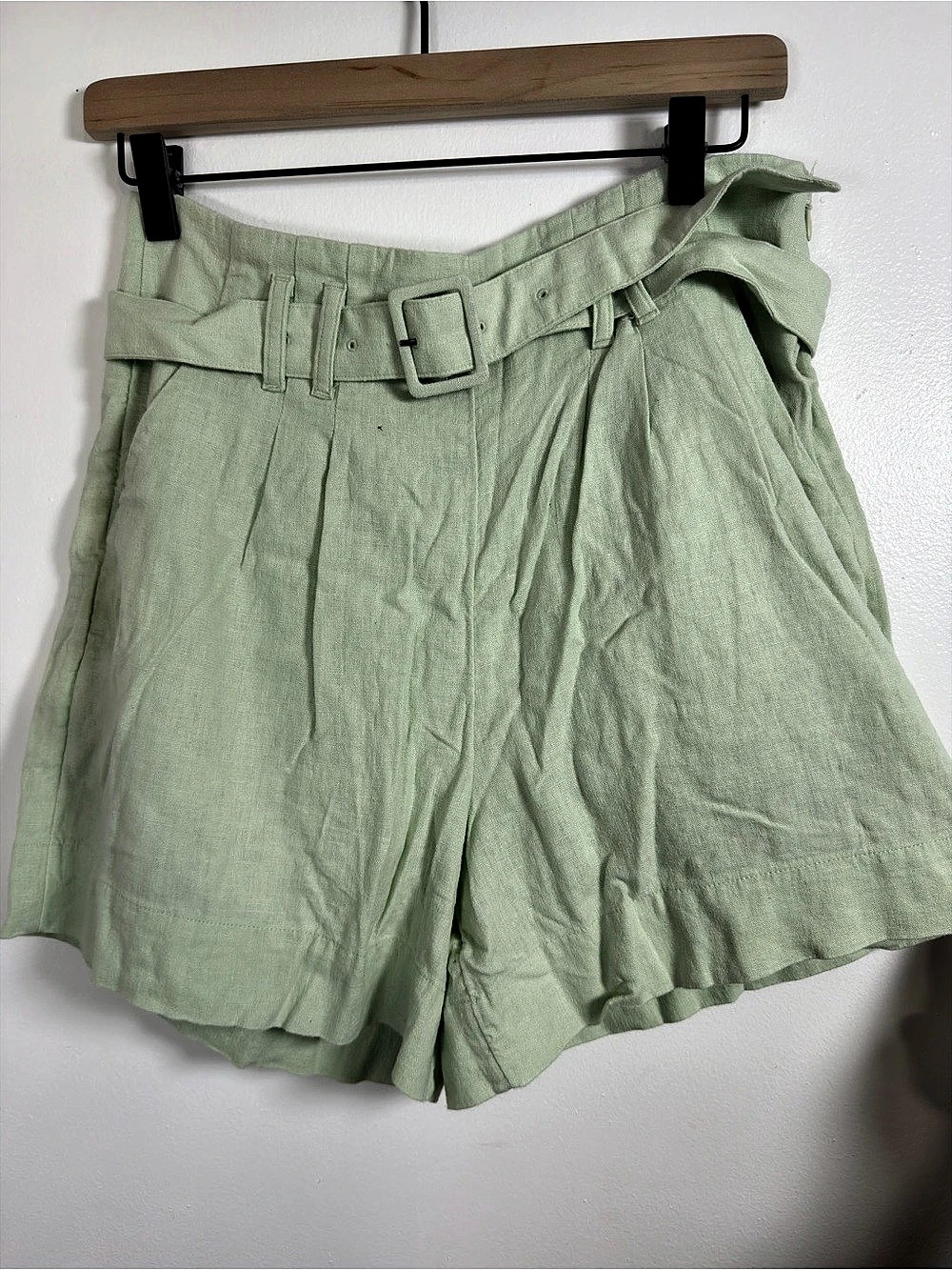 Abercrombie & Fitch High Waist Linen Shorts in Green